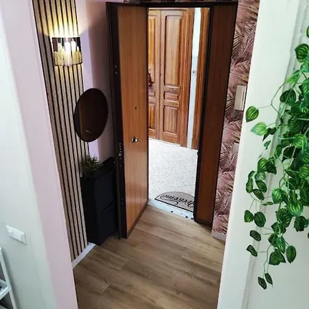 Alexas House La Tua Casa In アパート バーリ
